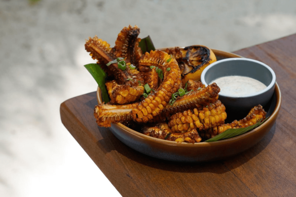 vegan appetizer with baby corn at mayakoba